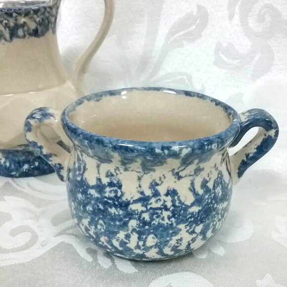 Vintage Spongeware Creamer and Sugar Set. Blue and Tan Studio Pottery Tableware - Picture 2 of 12